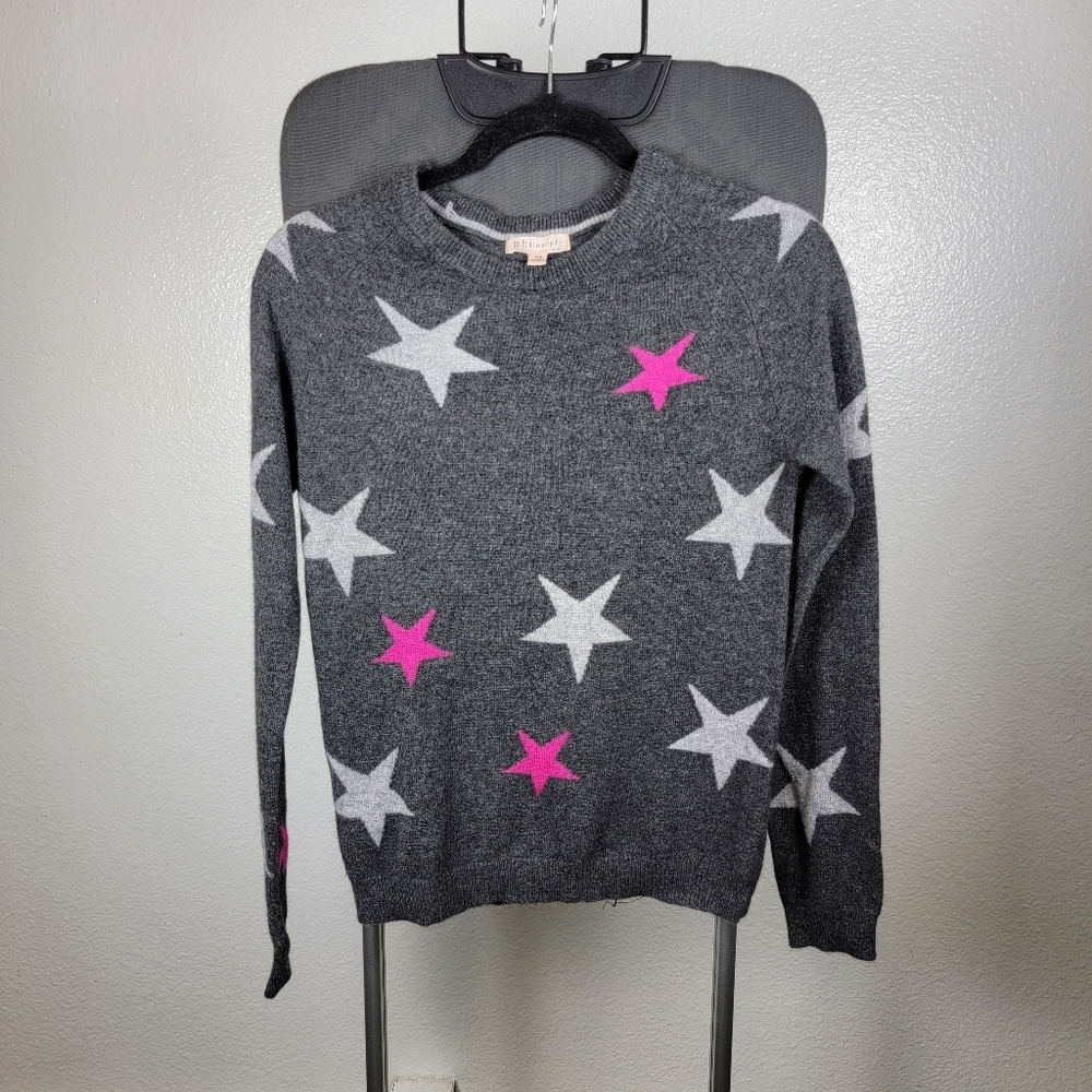 Philosophy 100% Cashmere Gray Sweater with Pink and White Stars‎